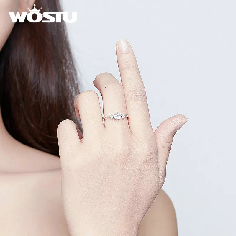 Royal Radiance: WOSTU Square-Cut Zircon Engagement Ring