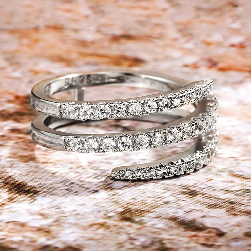 The Majestic Surround Shimmer Geometric Bridal Ring