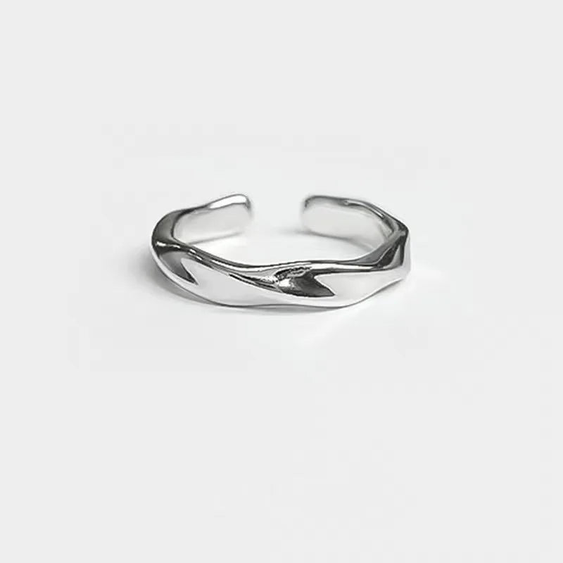 Minimalist Geometric Ring Cool Tone High Fashion Design