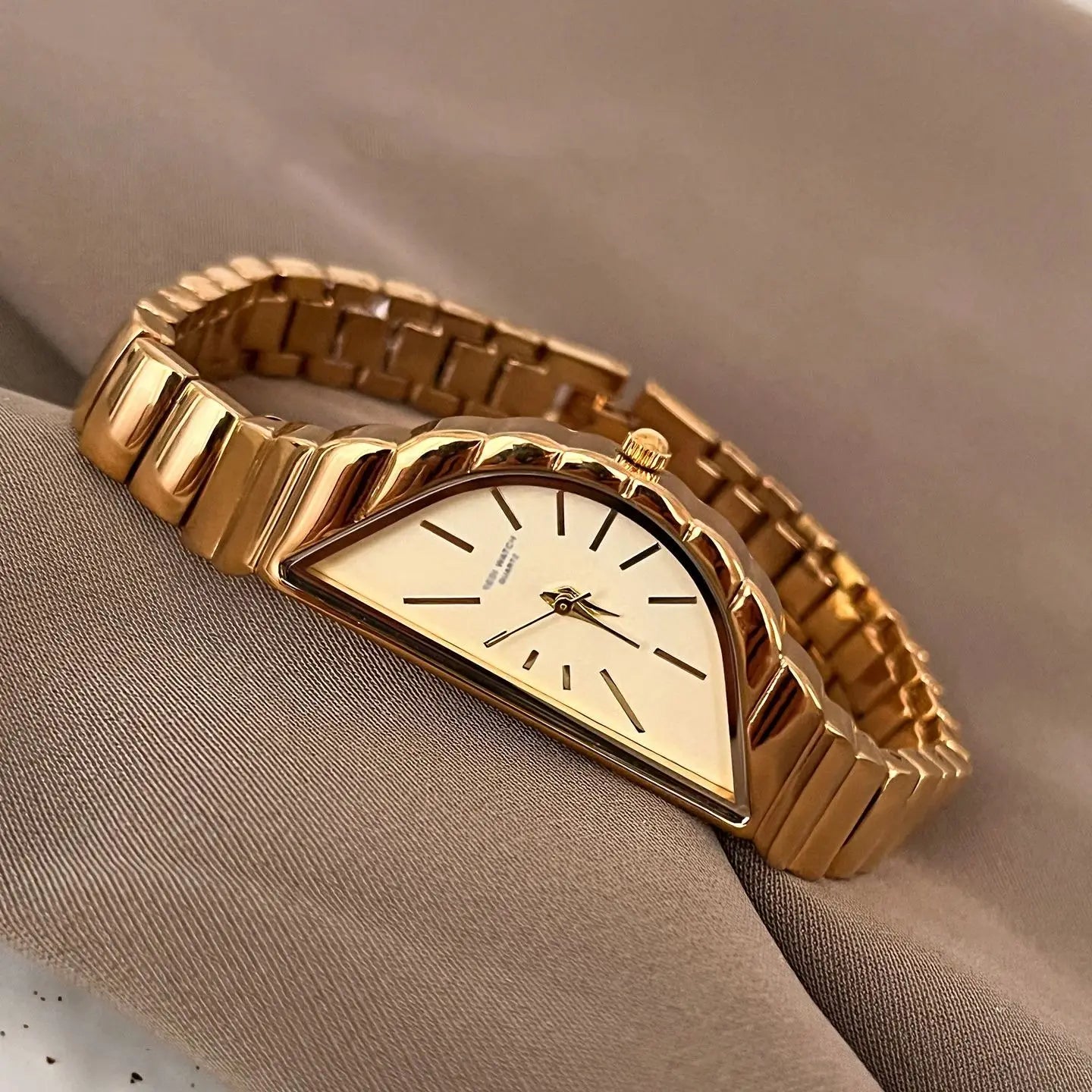 Lunar Mystique: Creative Half-Moon Stainless Steel Watch