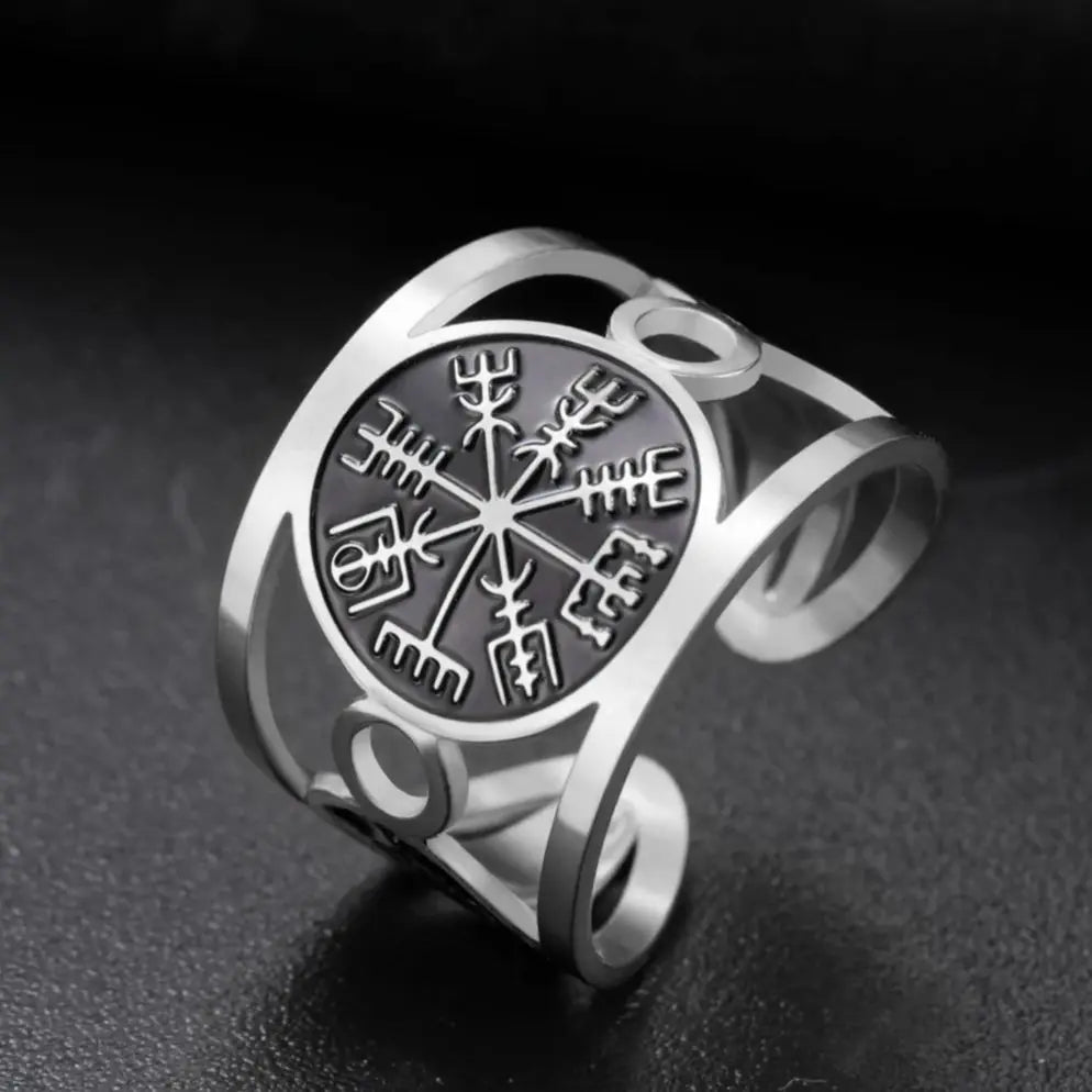 Nordic Viking Vegvisir Ring Compass of the Soul