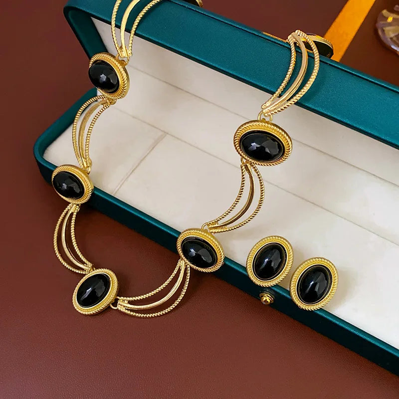 Black Oval Stone Vintage Necklace Earring Set
