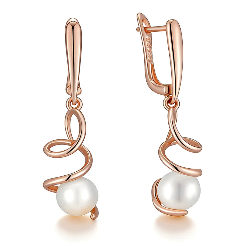 Ethereal Heritage – Geometric Pearl Drop Earrings Gold 585