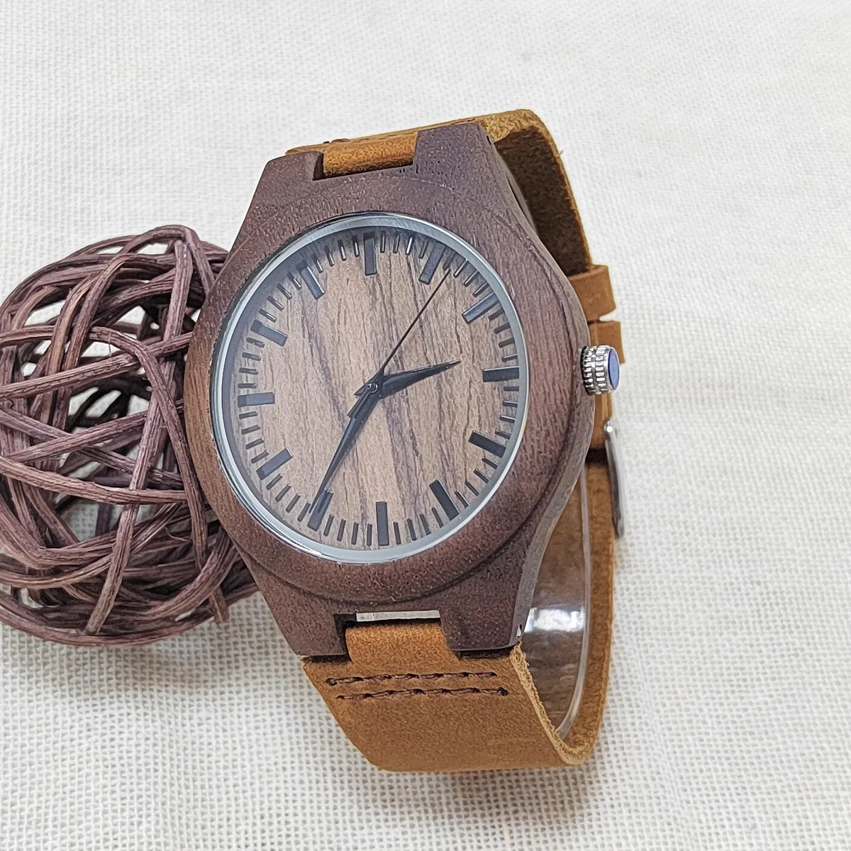 Wooden Quartz Watch – Unisex