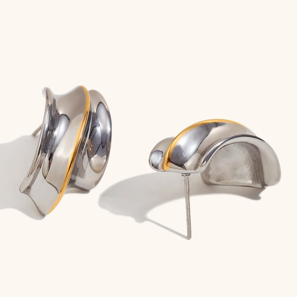 Fluid Motion La.Muses Curved Streamline Mixed-Tone Earrings