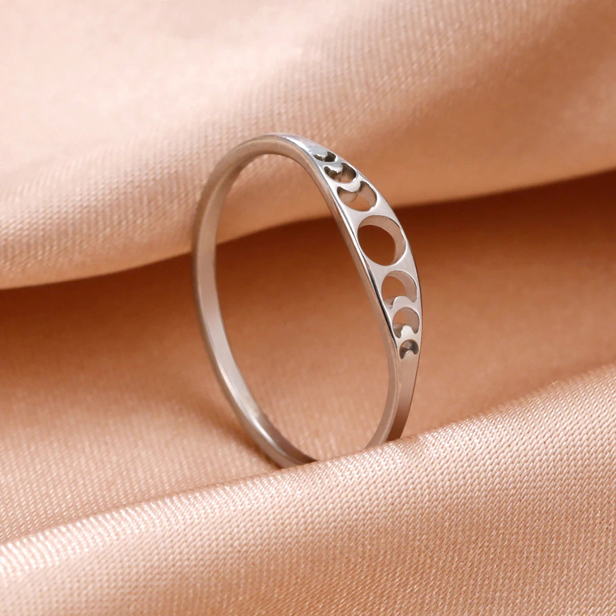 Moon Phase Ring – Crescent Moon Minimalist Amulet