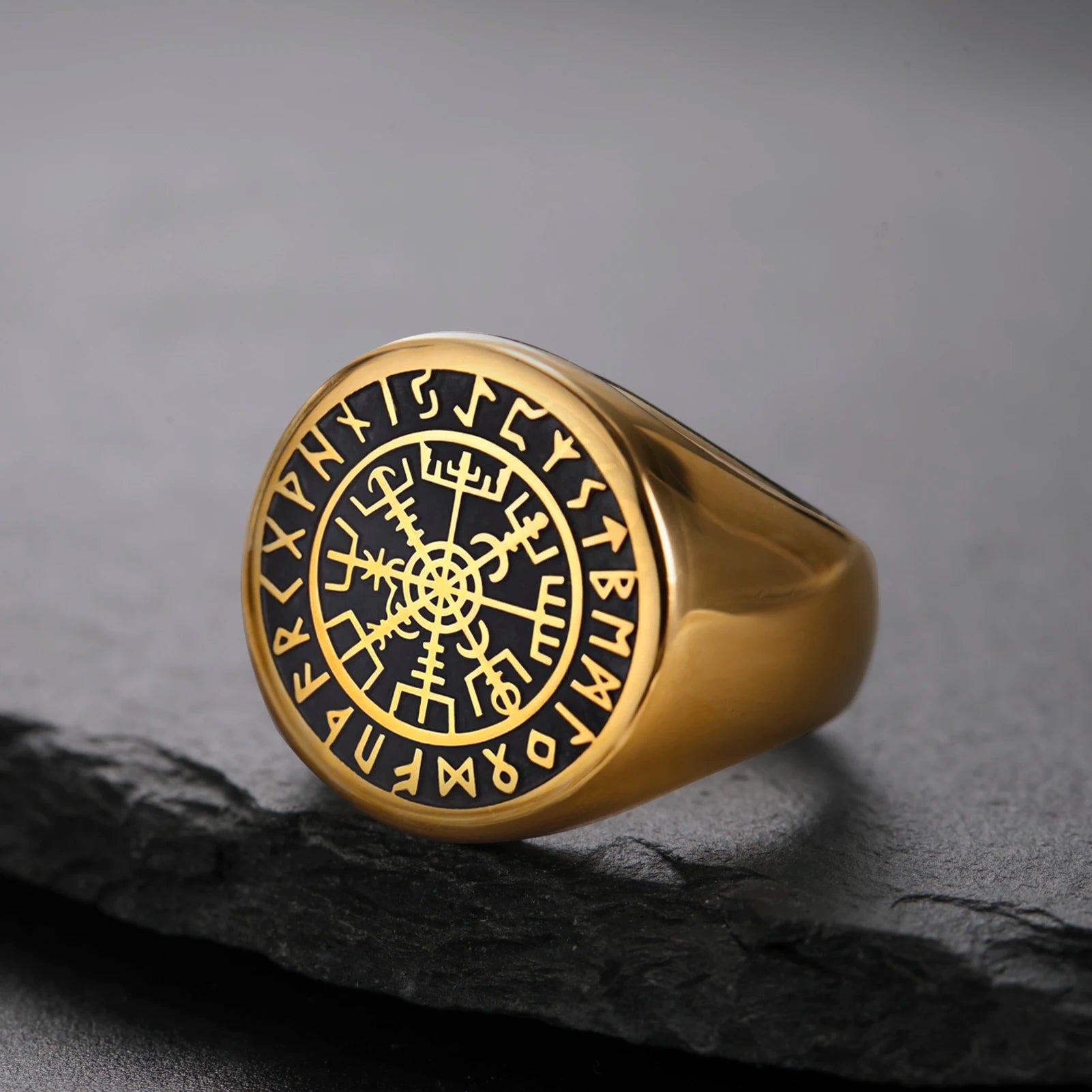 Vintage Viking Vegvisir Ring in Stainless Steel Nordic Amulet