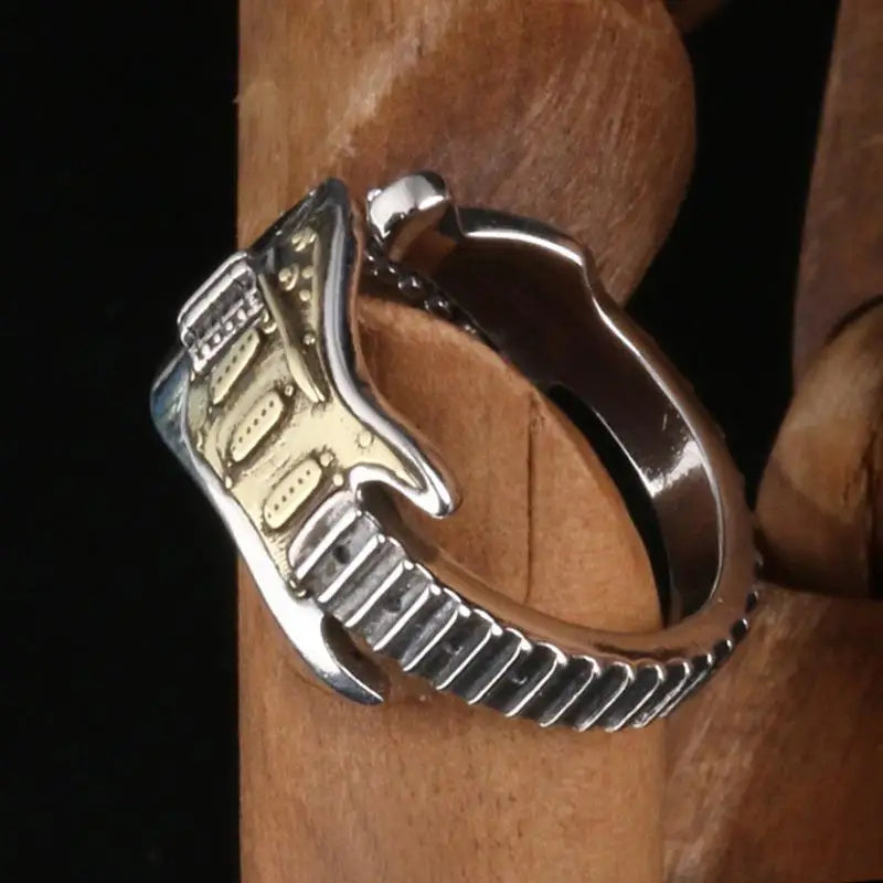 Retro Electric Guitar Ring Unisex