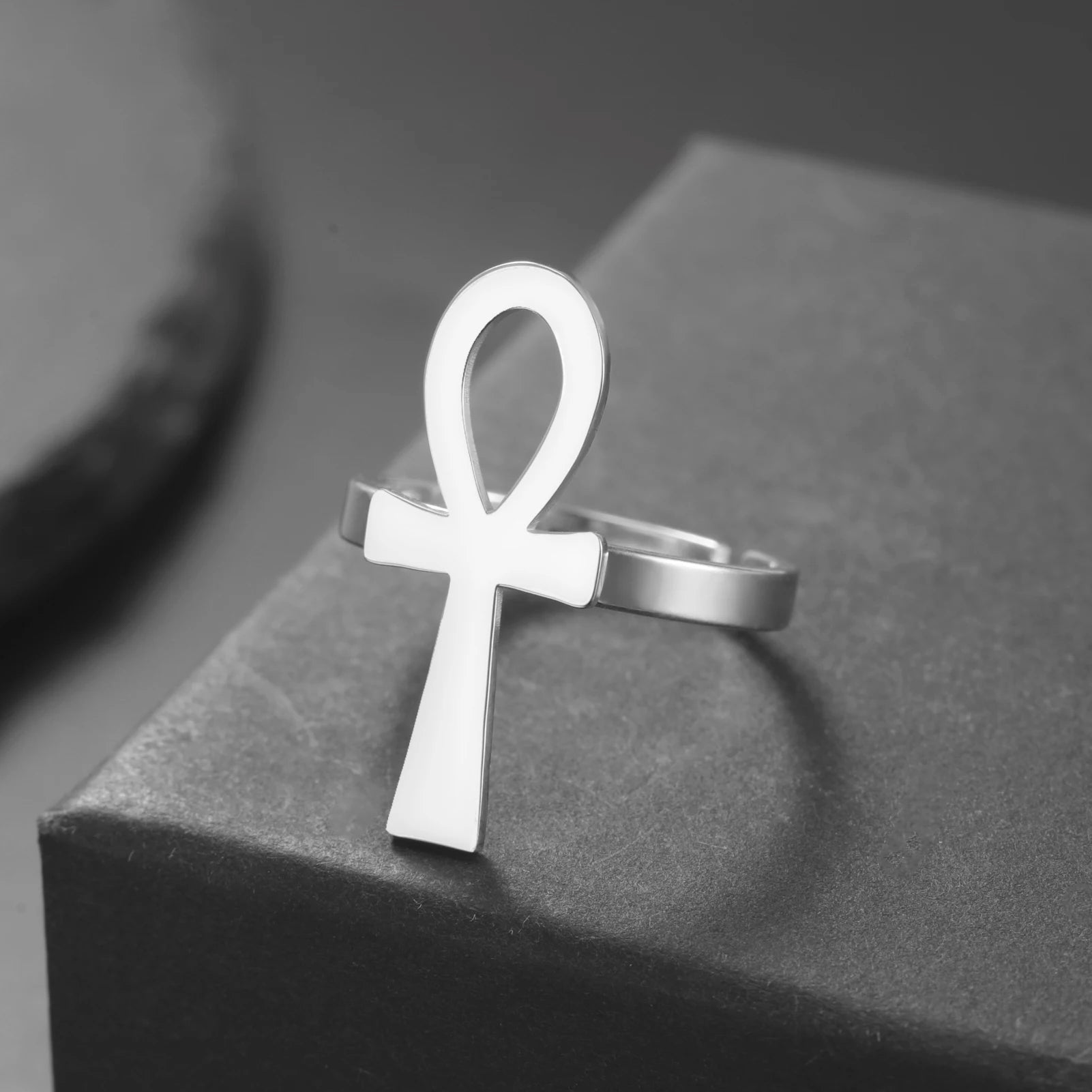 Vintage Ankh Cross Ring Symbol of Life Protection