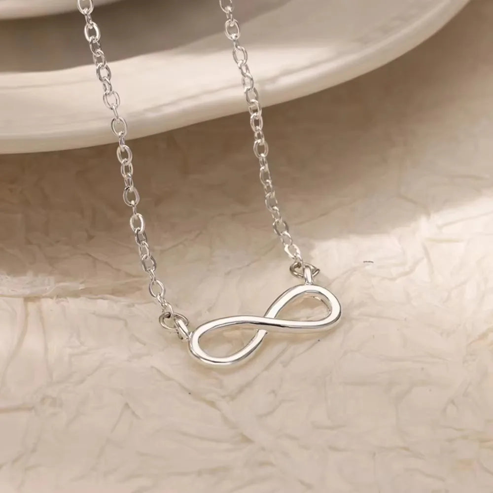 Eternal Connection – Infinity Symbol Pendant