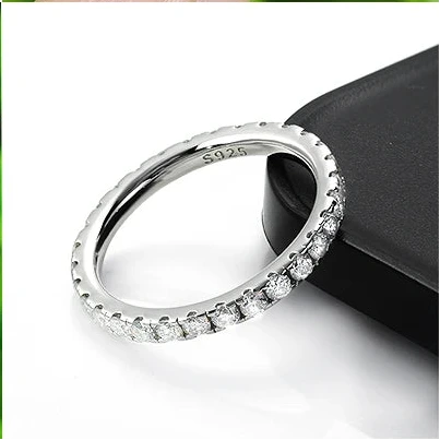 925 Sterling Silver Moissanite Band Infinite Light